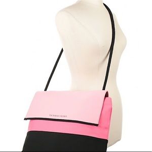 VICTORIAS SECRET | Pink & Black Cooler